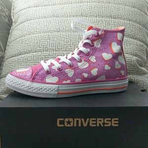 Converse magenta glow